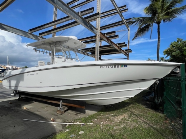 B/Whaler 32 Outrage 2006